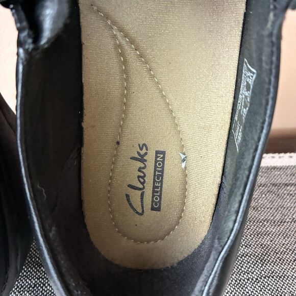 Clarks Collection Women’s Size 8 Wide Black Casual Comfort Shoes Side Zip - Picture 5 of 7